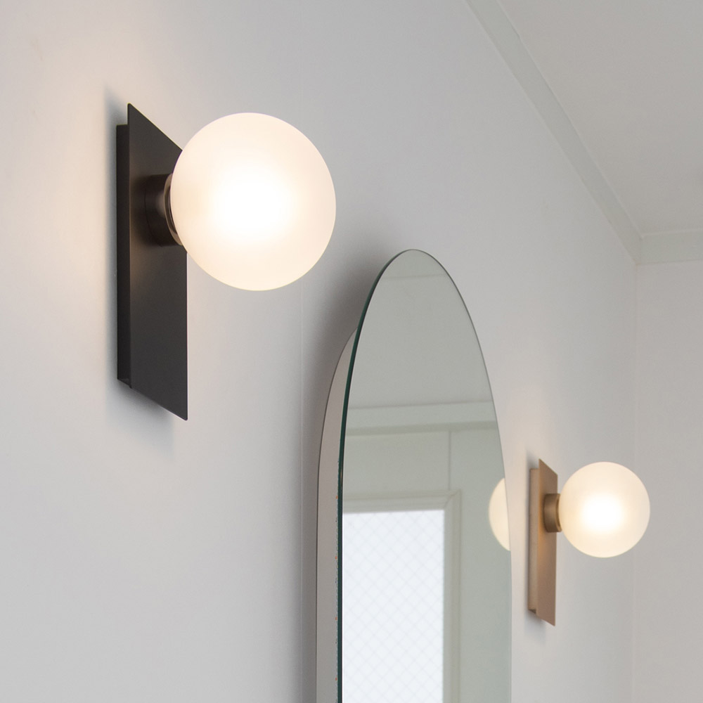 프리아 1등 벽등