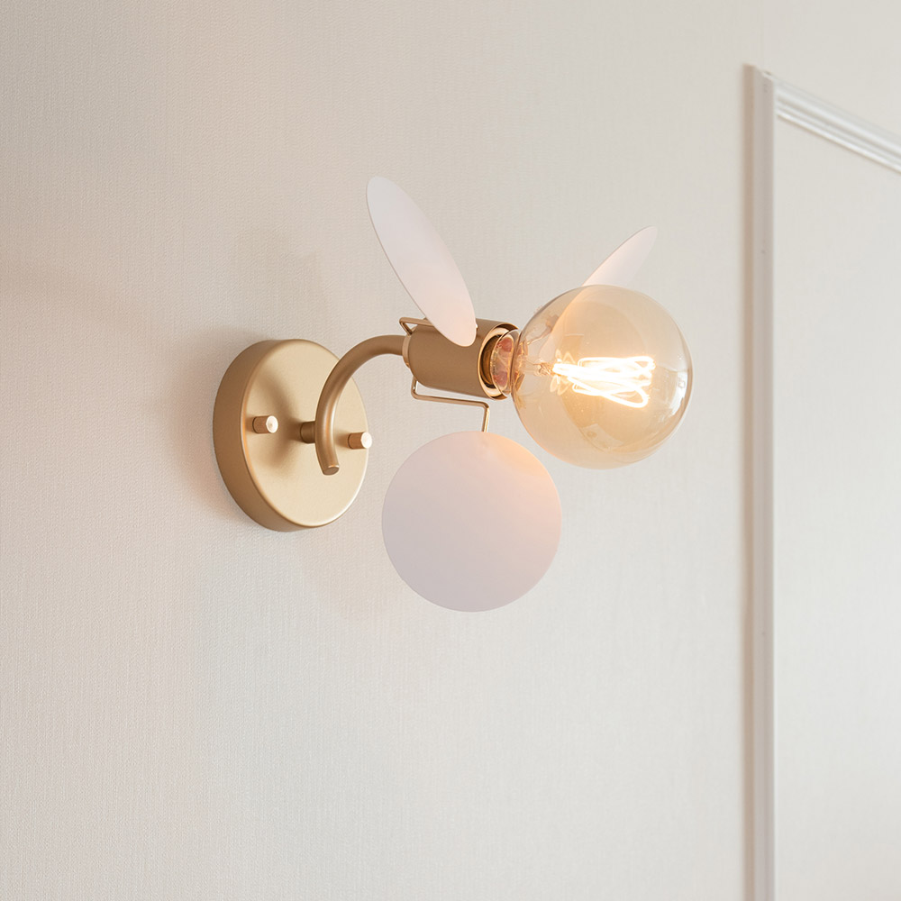 코모도 1등 벽등